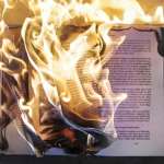 Fala Profética e Silêncio: Minha Jornada com O Comentário