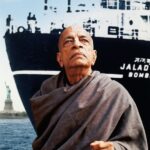 Prabhupada vai a America