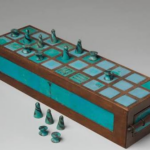 Senet, o Pai INDIRETO do Xadrez Enochiano